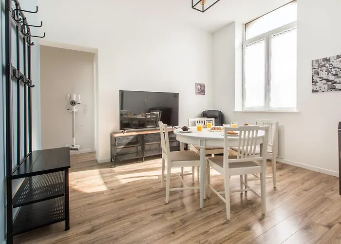 Moderne, Propre, Wifi, Siege Massant *